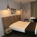 Hotel Sur Le Quai 3*